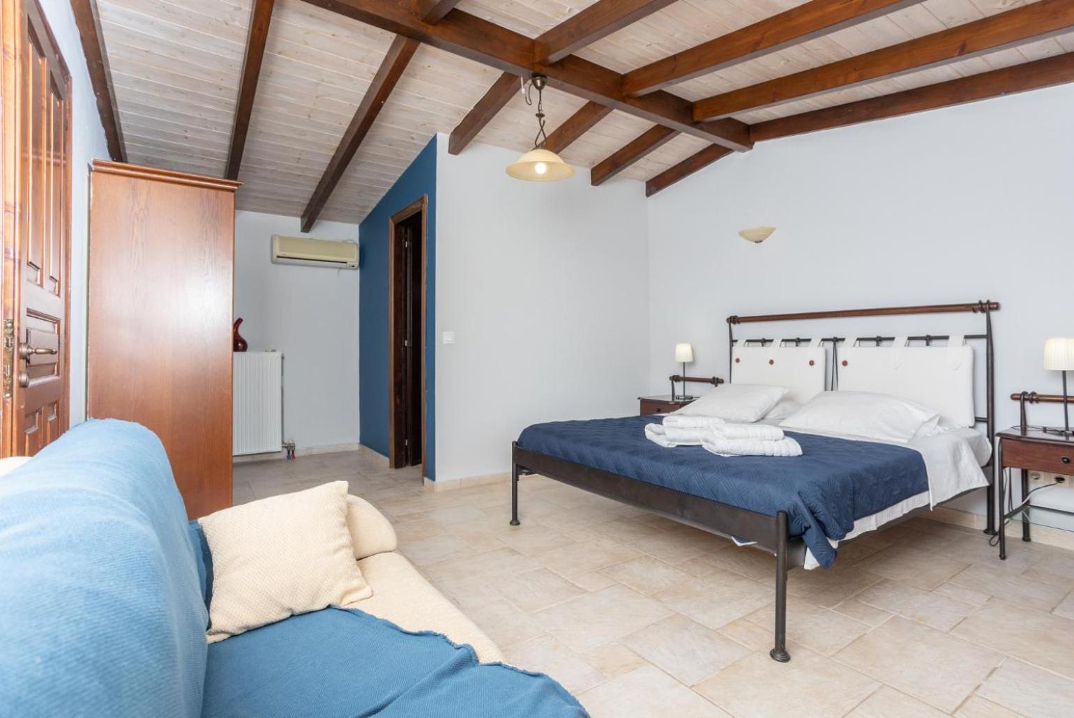 Zacharenia Villa *