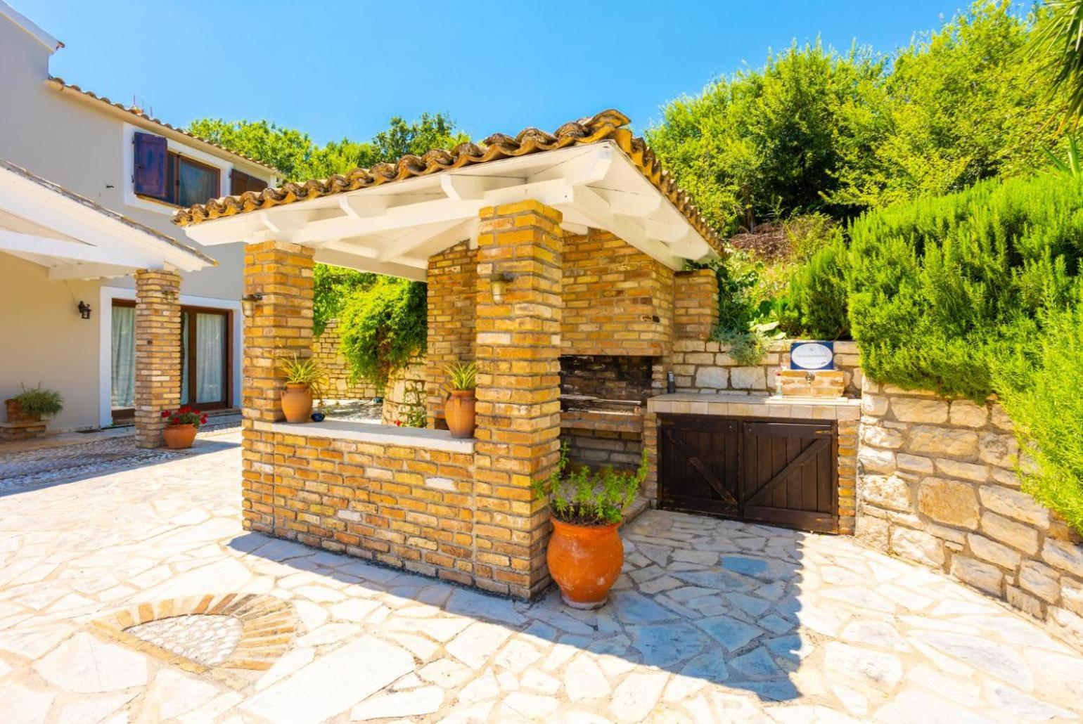 Villa Zacharenia Agia Aikaterini (Corfu)